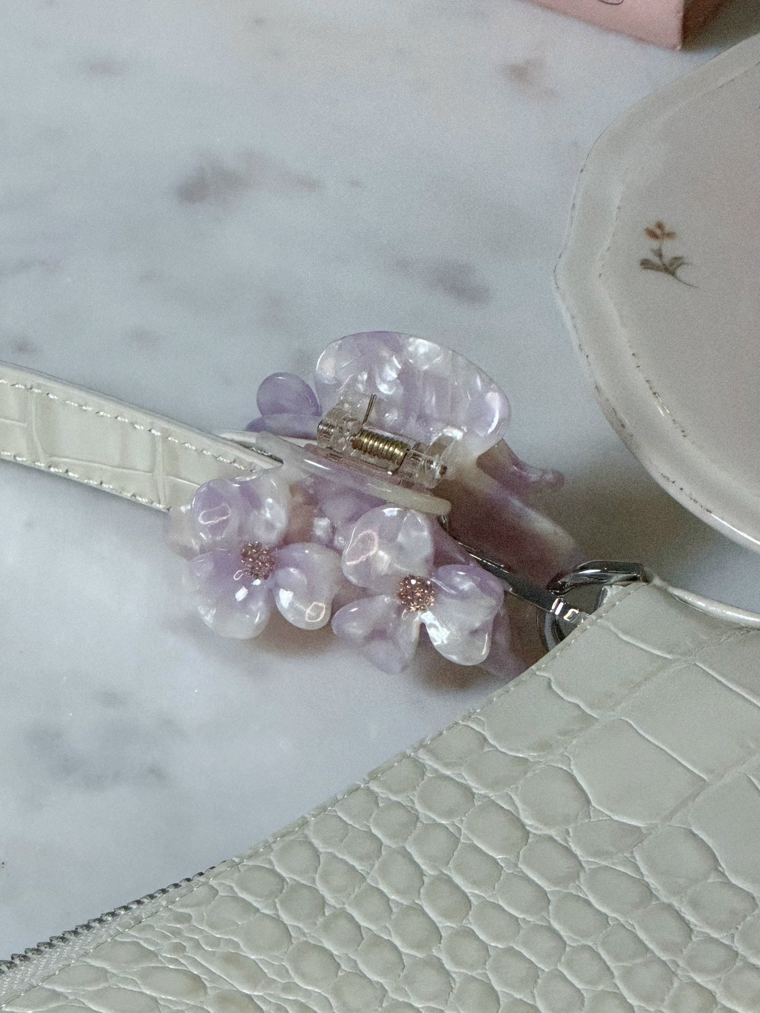 Muse Claw Clip in Purple Flower - MOUSAI