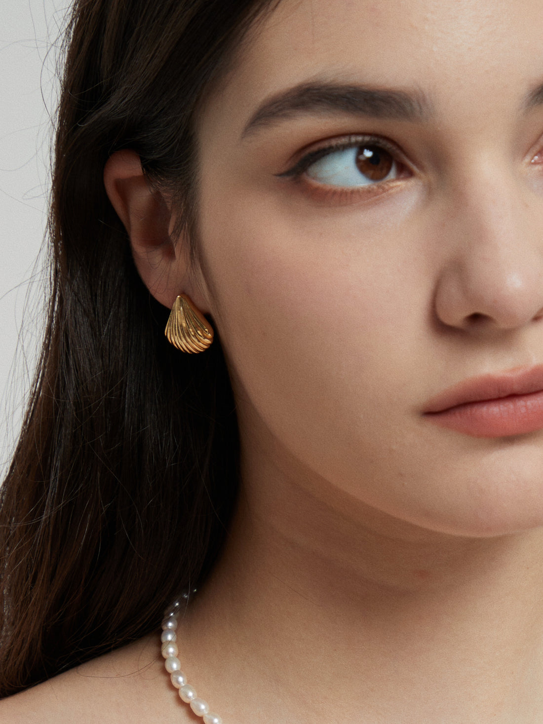 Cordelia Shell Earrings - MOUSAI