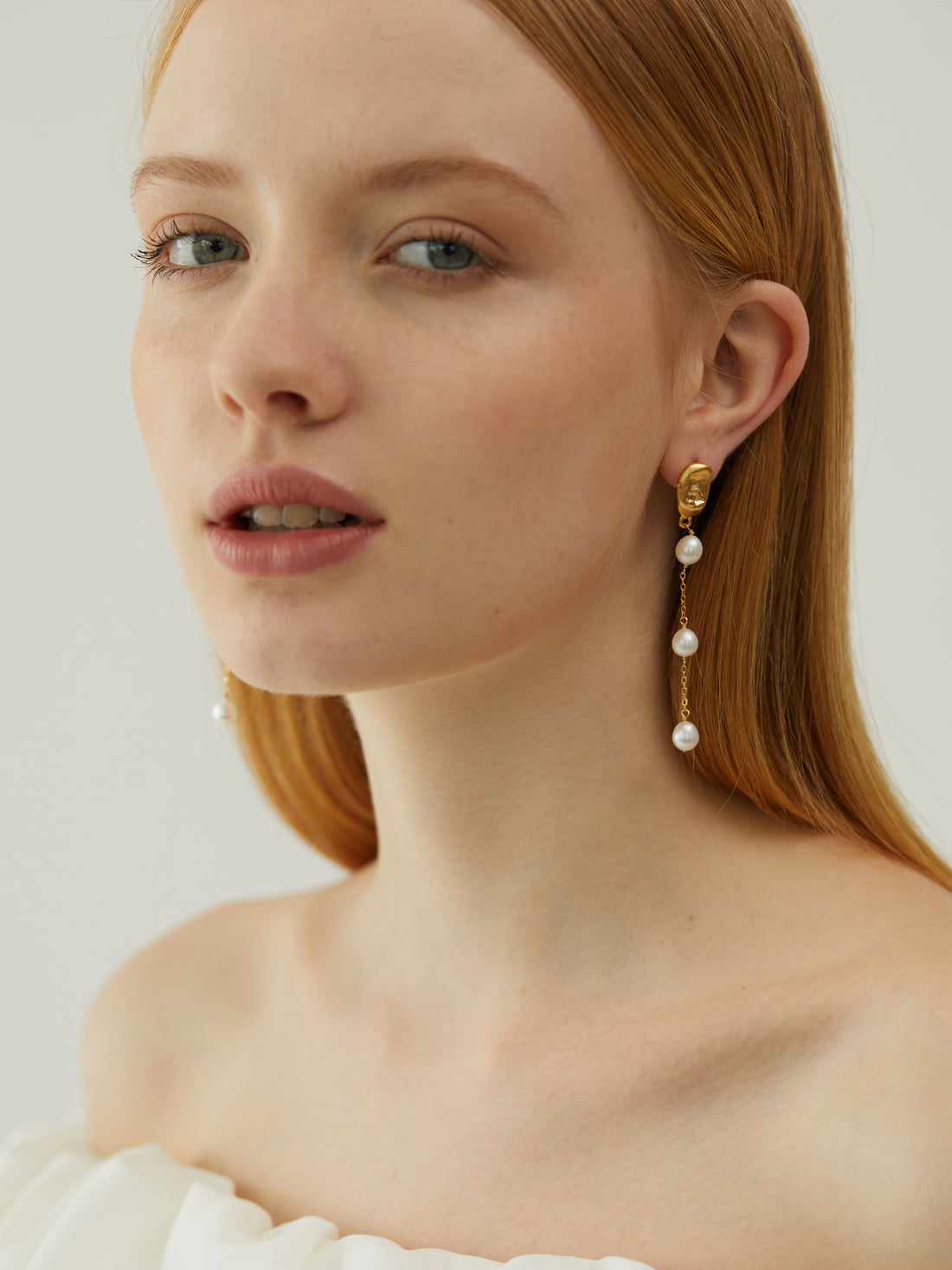 Daphne Pearl Drop Earrings - MOUSAI