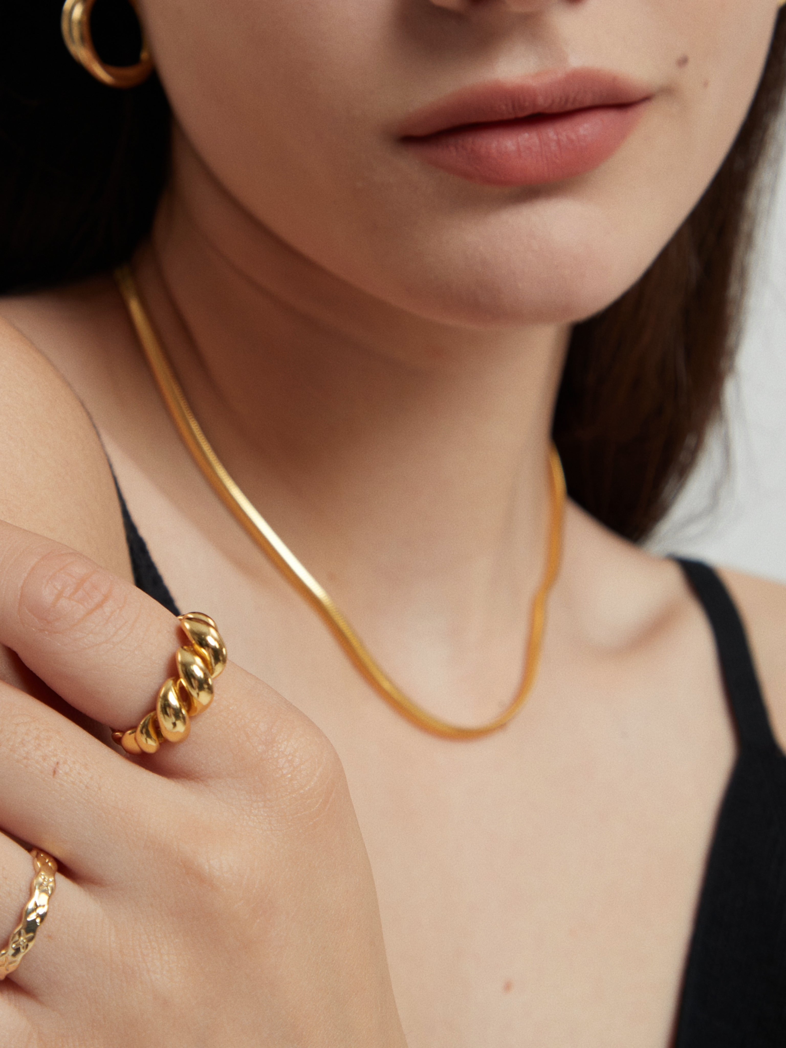 Aria Bold Snake Chain Necklace - MOUSAI