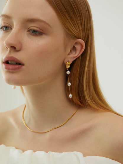 Daphne Pearl Drop Earrings - MOUSAI